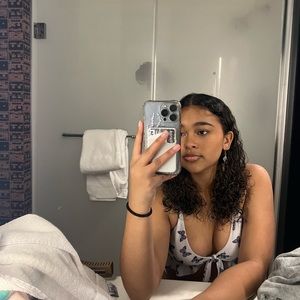 Meet your Posher, Kylah